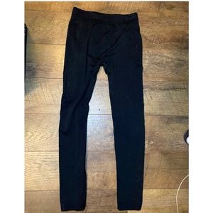 Thermal leggings! Size medium!